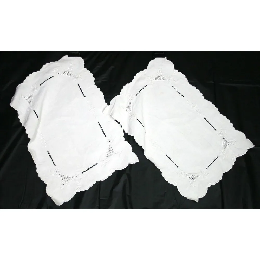 Vintage White Linen Embroidered Placemats Scalloped Edge Cutwork Set of 2